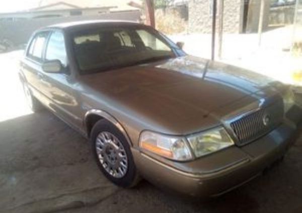 03 Mercury Grand Marquis for Sale in Phoenix, AZ - OfferUp