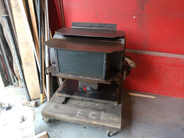 Orley Wood Stove for Sale in Seattle, WA - OfferUp