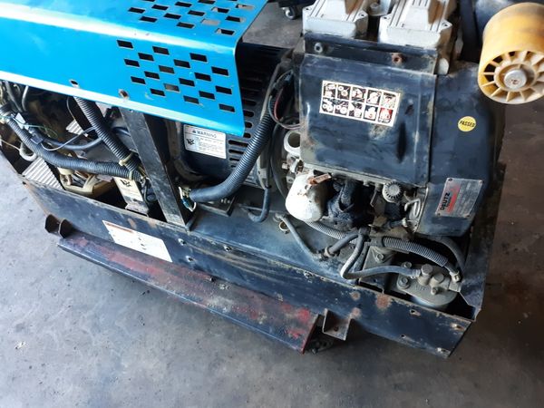 Miller Bobcat 225D Diesel welder generator FOR PARTS OR REPAIR for Sale