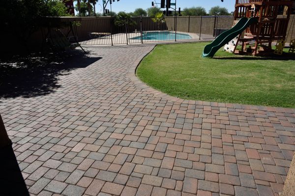 100 sq ft pavers