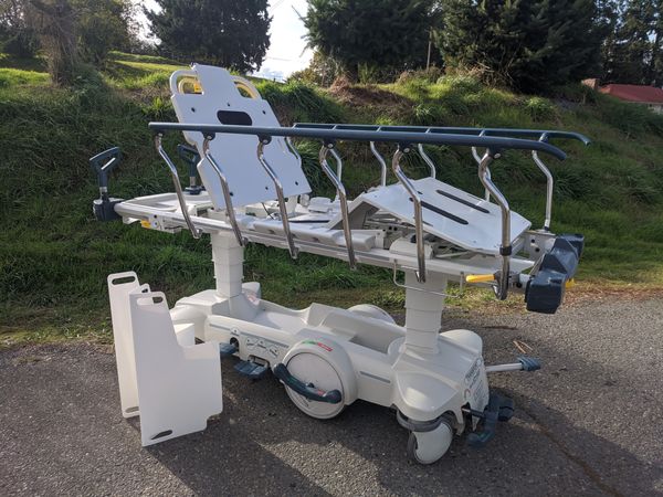 STRYKER 1015 SM204 Glideaway Hospital Stretcher Medical Gurney