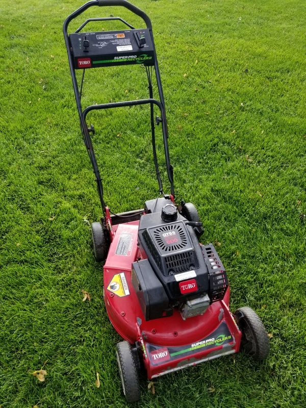 TORO 22" Super Pro Recycler II Self Propelled Lawn Mower for Sale in