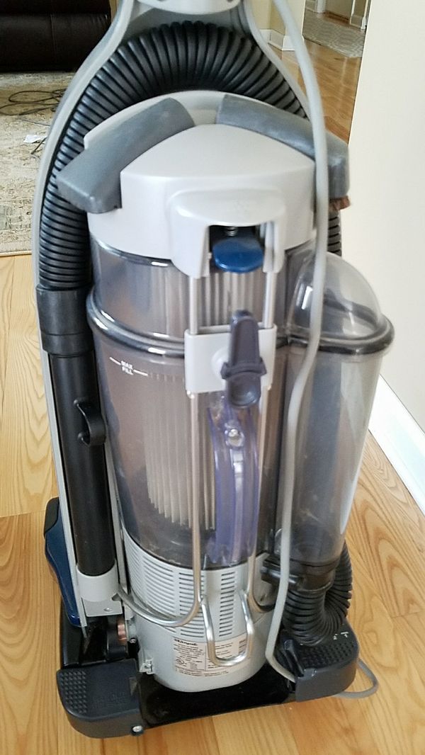 Dirt Devil Platinum Force Vacuum for Sale in Gurnee, IL OfferUp