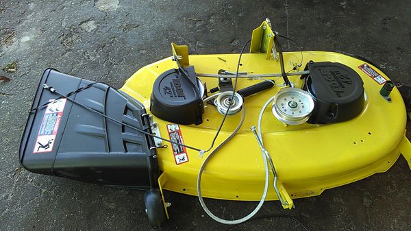 John Deer Complete 42''Mower Deck LA 105,LA 115,LA 125. for Sale in ...