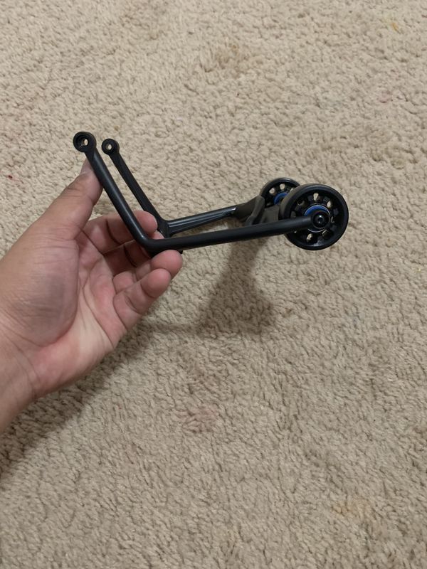 traxxas maxx wheelie bar