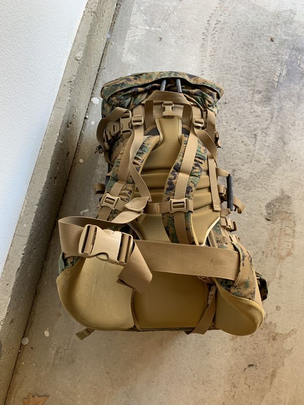 Military Back Pack With Sleeping Bags For In Murrieta Ca Offerup