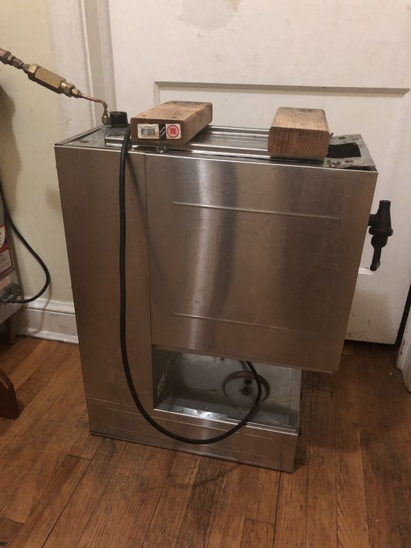 BUNN Commercial iced tea maker TB3 Three Gallons for Sale in Washington