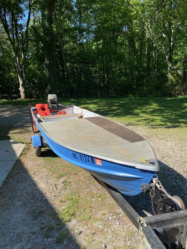 V Bottom Jon boat for Sale in Lexington, NC - OfferUp