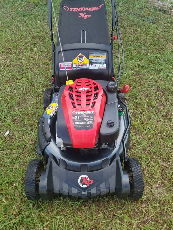 TroyBilt TB450 XP 7.75 Hp. 175cc 21" Cut. 3in1 4x4 Self