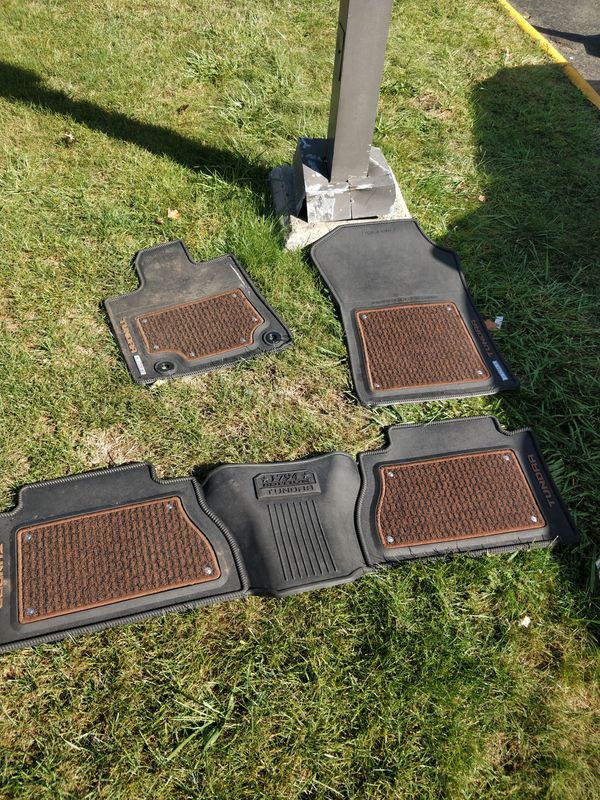 Toyota Tundra 2014-2019 1794 Floor Mats for Sale in Stratford, CT - OfferUp