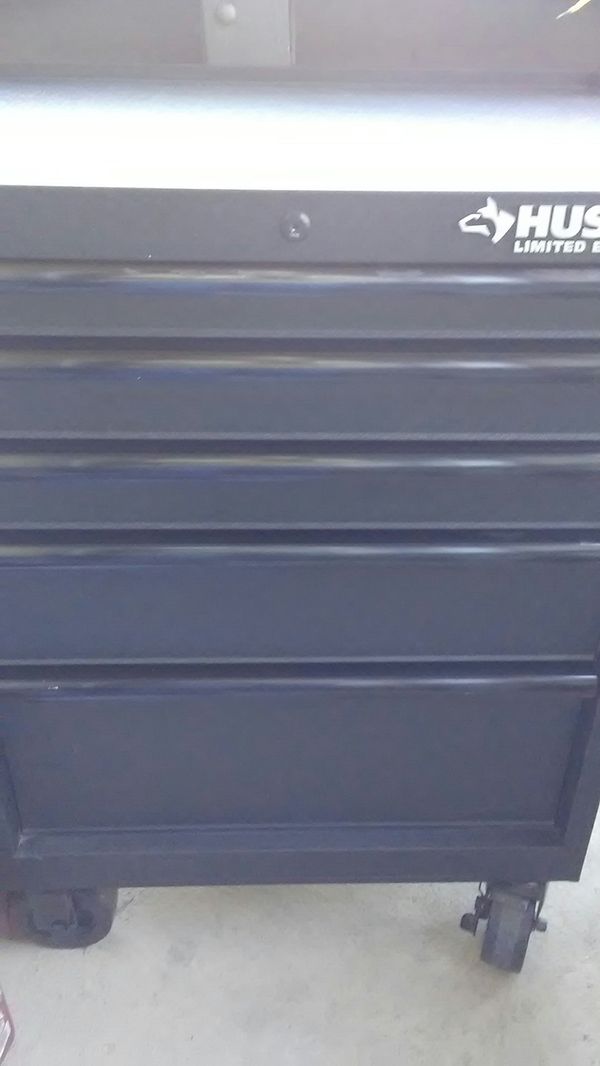 husky top and bottom tool box