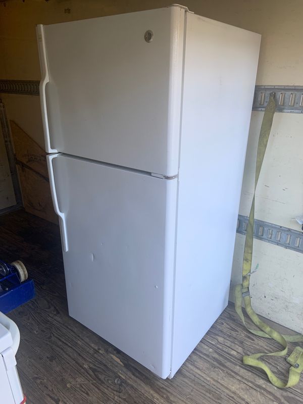 USED GE REFRIGERATOR for Sale in Hickory, NC OfferUp