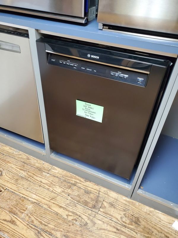 Brand New Bosch Black 300 Series Dishwasher for Sale in Moyock, NC