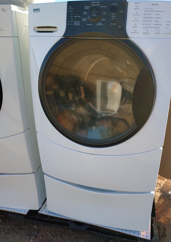 Kenmore Elite HE3 front load washer and dryer. With pedastals. Money