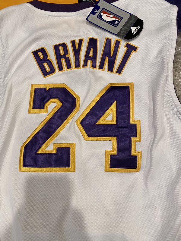 lakers sunday jersey