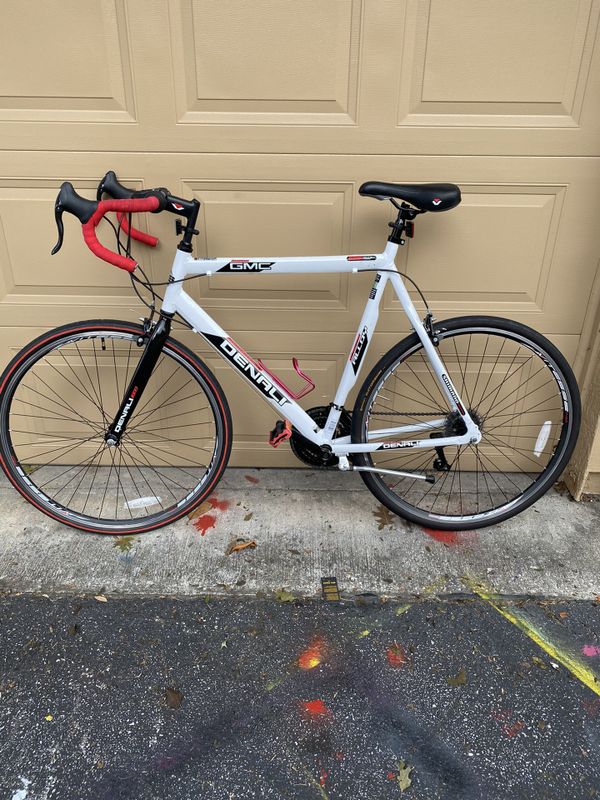 genesis 700c saber men's road bike