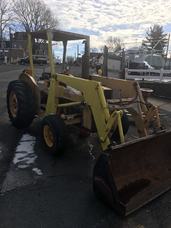 Massey Ferguson tractor with bucket for Sale in Bronx, NY OfferUp