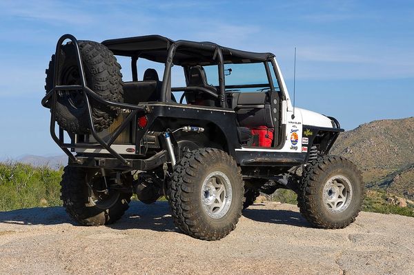 jeep wrangler unlimited rock crawler