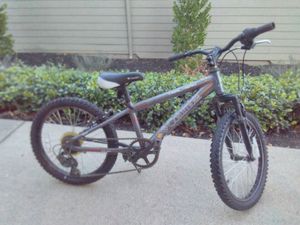Columbia Trailhead mountain bike 20 in. for Sale in Auburn, WA