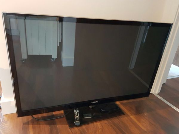 Samsung 55 inch plasma tv for Sale in Corona, CA - OfferUp