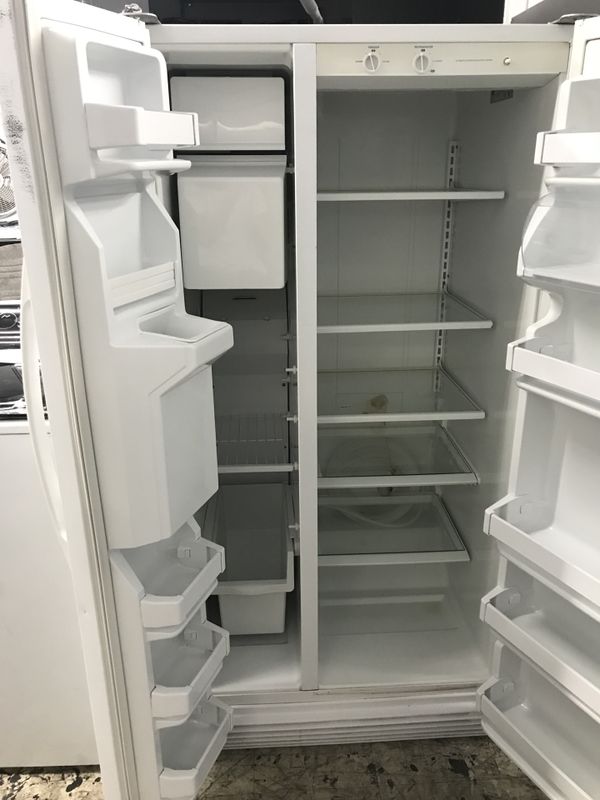 Roper side by side refrigerator white for Sale in Riverside, CA OfferUp