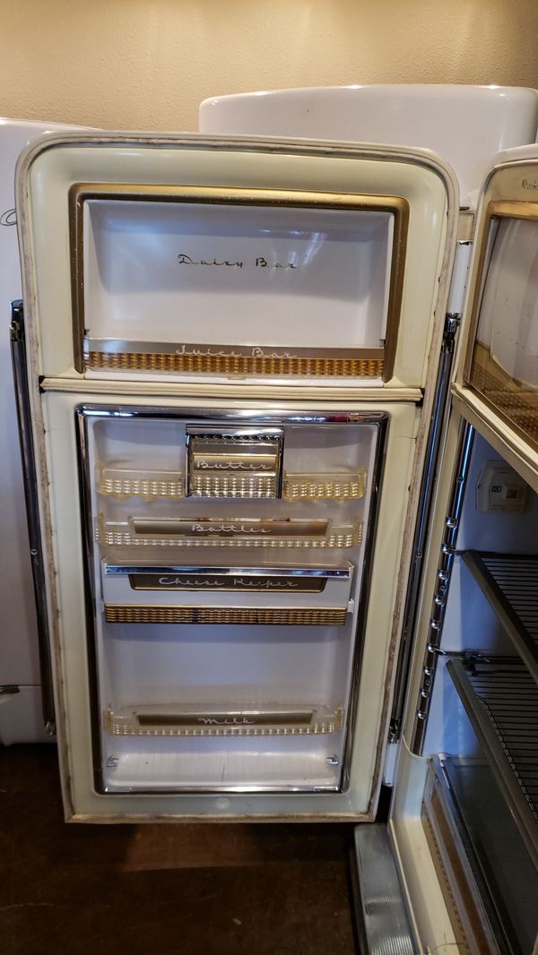 Vintage philco V handle refrigerator can be open from the left or right ...