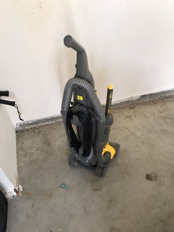 Eureka Altima Vacuum Cleaner for Sale in Pensacola, FL OfferUp