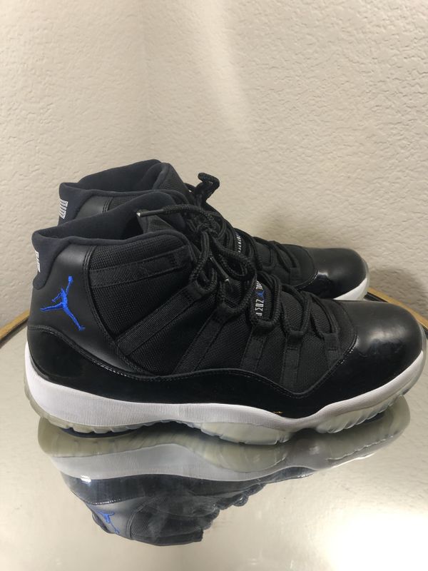 nike space jam mens