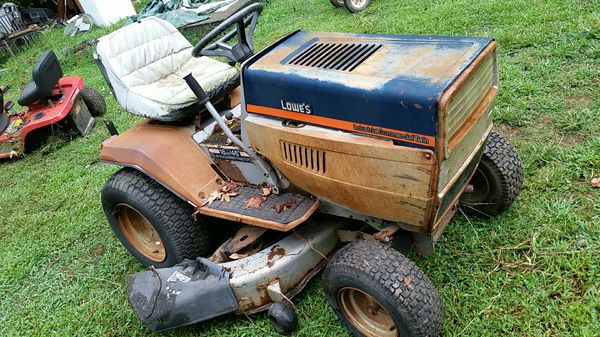 Lowes Lawn Tractor 18 Hp 46 For Sale In Mooresville Nc Offerup