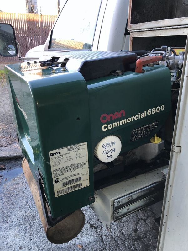 Onan commercial 6500 generator with hydraulic pump for Sale in Elk