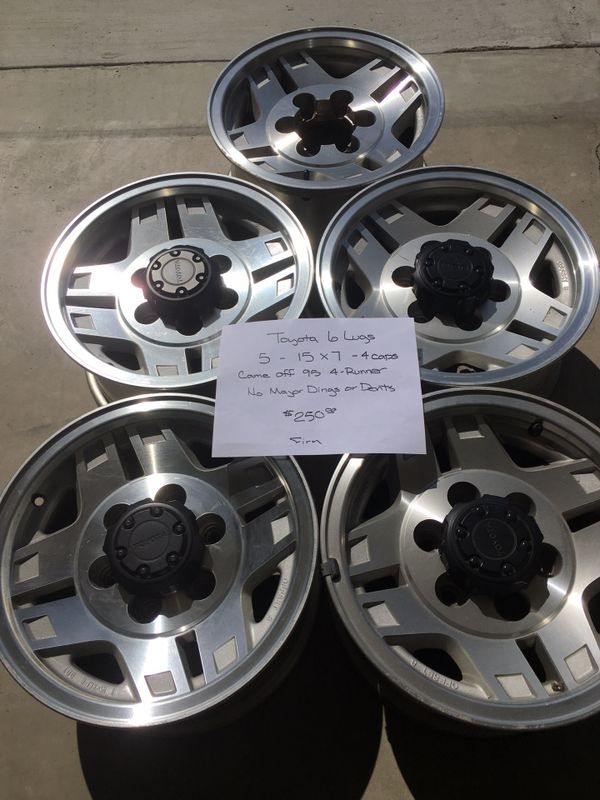 Toyota 6 Lug Rims set of 5 15x7 for Sale in Los Angeles