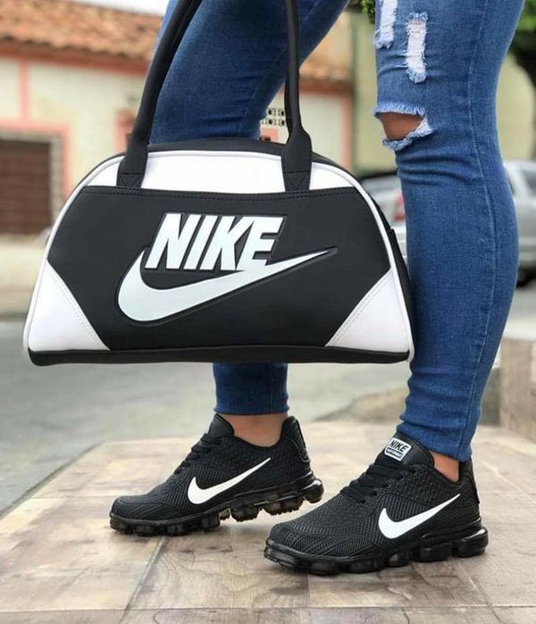 Nike bag and sneaker sets for Sale in New York, NY - OfferUp