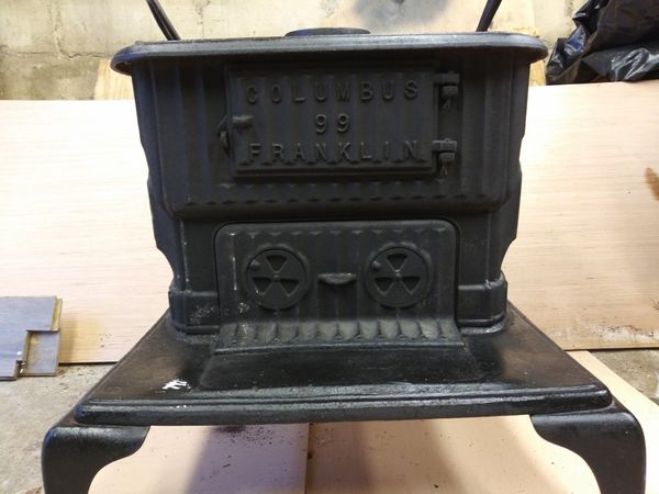 Columbus 99 Franklin wood burning stove for Sale in Greenville, SC