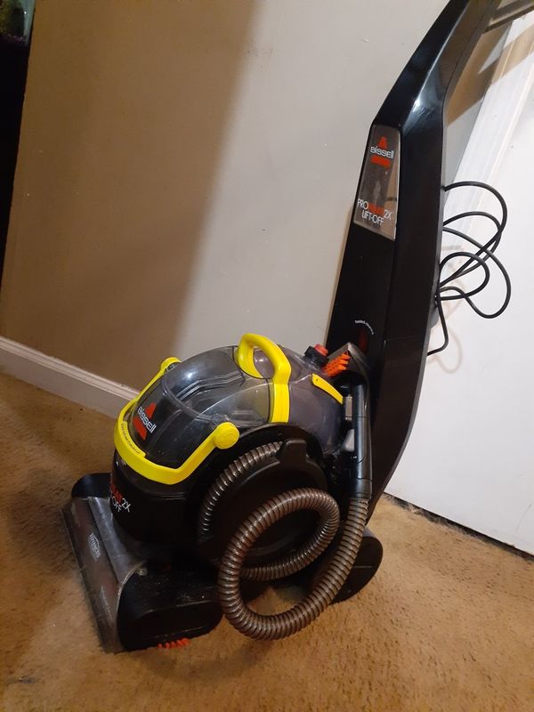 carpet-shampooer-with-upholstery-attachment-for-sale-in-college-park