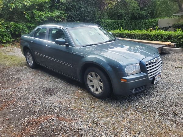 2005 Chrysler 300 touring low miles for Sale in Tacoma, WA - OfferUp