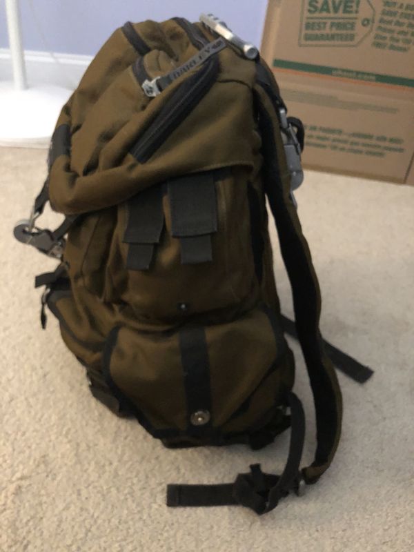 Oakley Tactical Field Gear Backpack Green- Stock No. 20-S1242-0 for ...