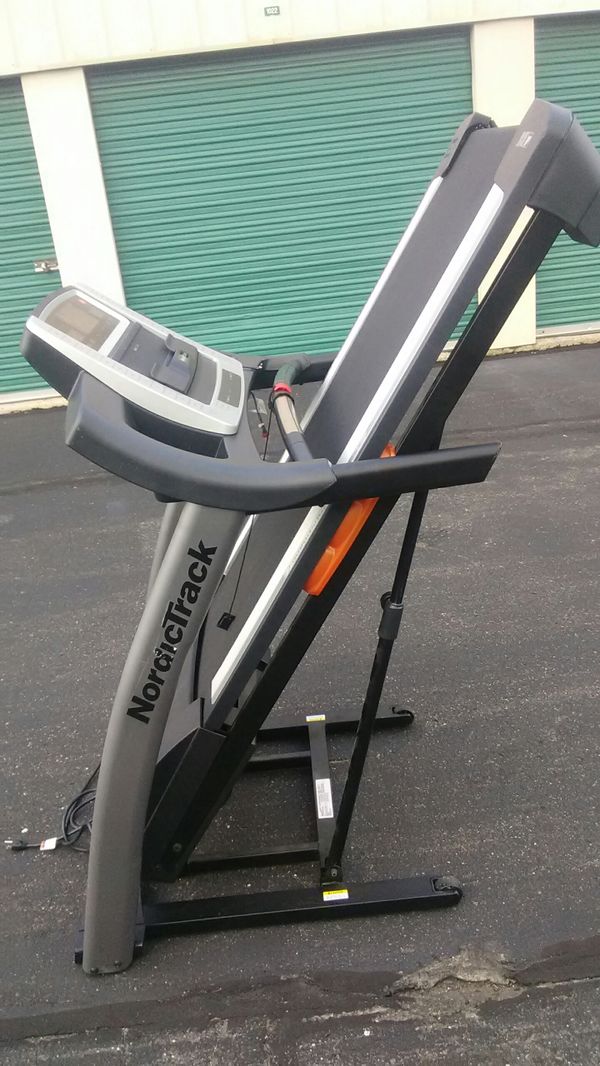 Star Trac Commercial Treadmill Star Trac Commercial Treadmill Star Trac Commercial Treadmill Star Trac Commercial Treadmill