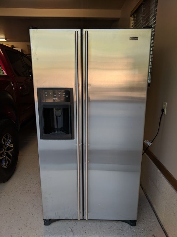 Refrigerator JennAir stainless steel with ice and water for Sale in