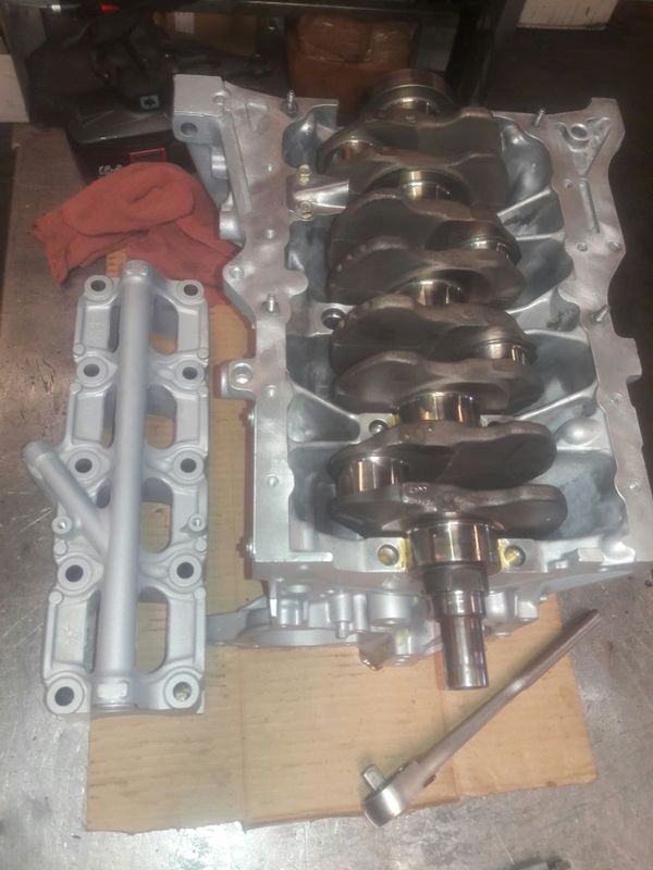 Honda 1.6L d16y7 and d16y8 short block with brand new pistons and