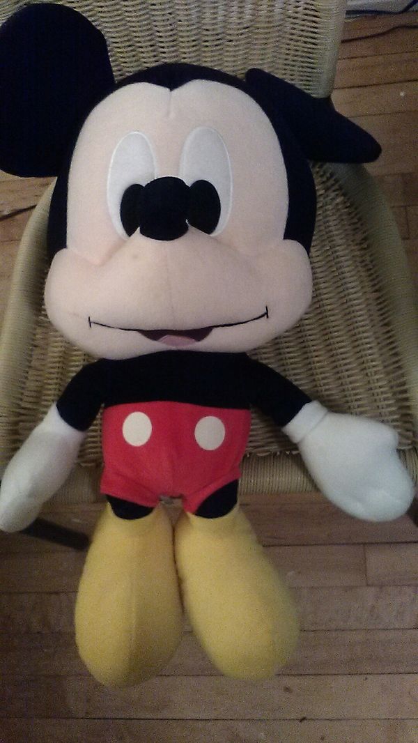 giant mickey mouse stuffed animal