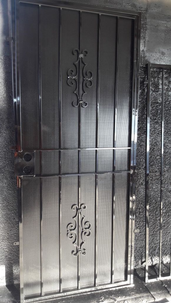 36x80 & 32x80 BLACK OR WHITE IRON SECURITY SCREEN DOOR for Sale in