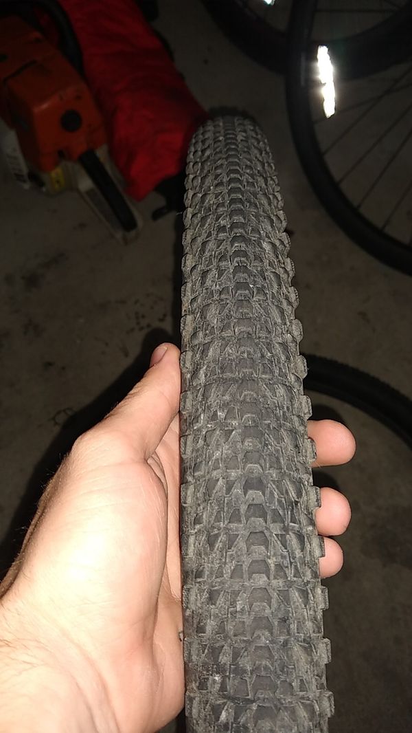 best 26 x 2.10 mountain bike tires