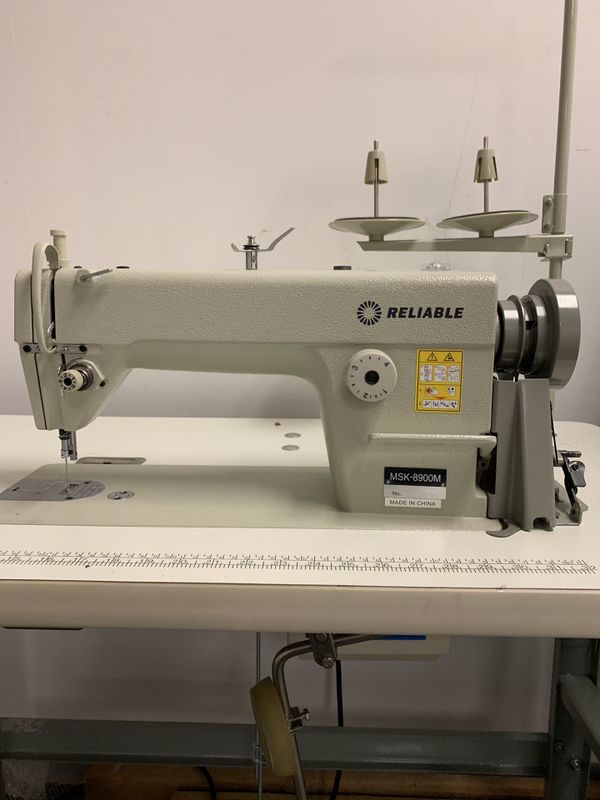 Reliable MSK8900M Sewing Machine with Stand for Sale in Chamblee, GA