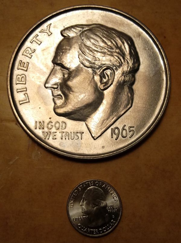 Large novelty Coin for Sale in Burbank, CA OfferUp