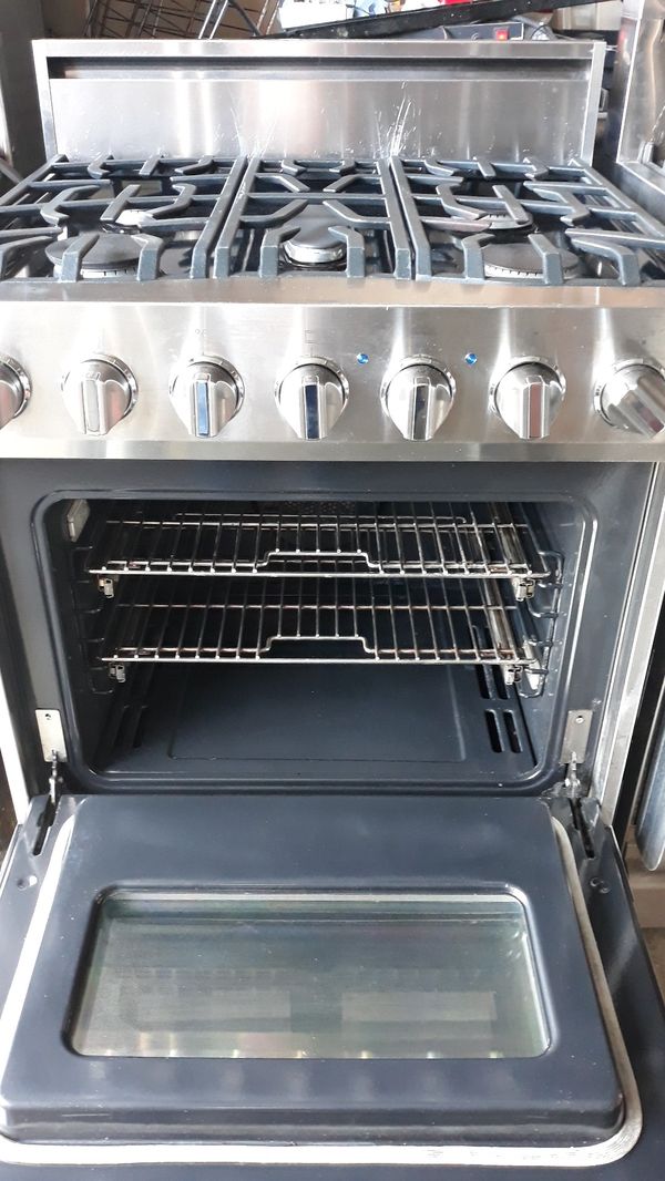 VIKING D3 PROFESSIONAL STOVE 30" for Sale in Hayward, CA OfferUp