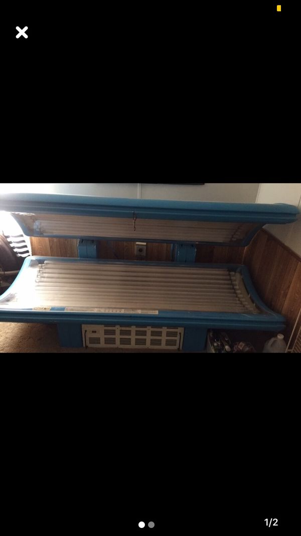 Wolf system tanning bed for Sale in Thomasville, NC OfferUp