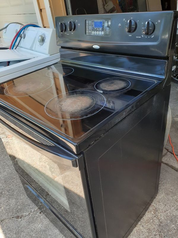 Whirlpool electric stove for Sale in Dallas, TX OfferUp
