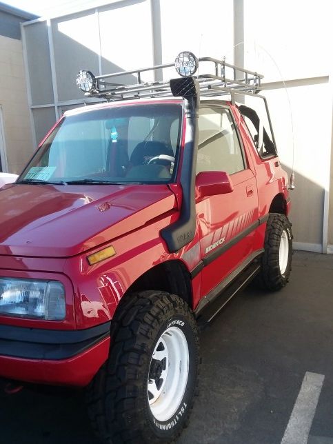 Suzuki geo tracker