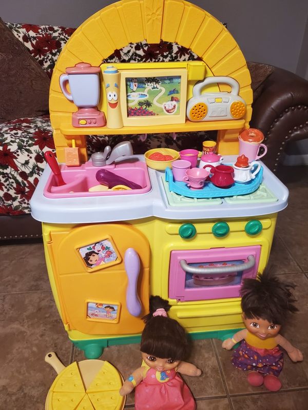 dora the explorer kitchen playset