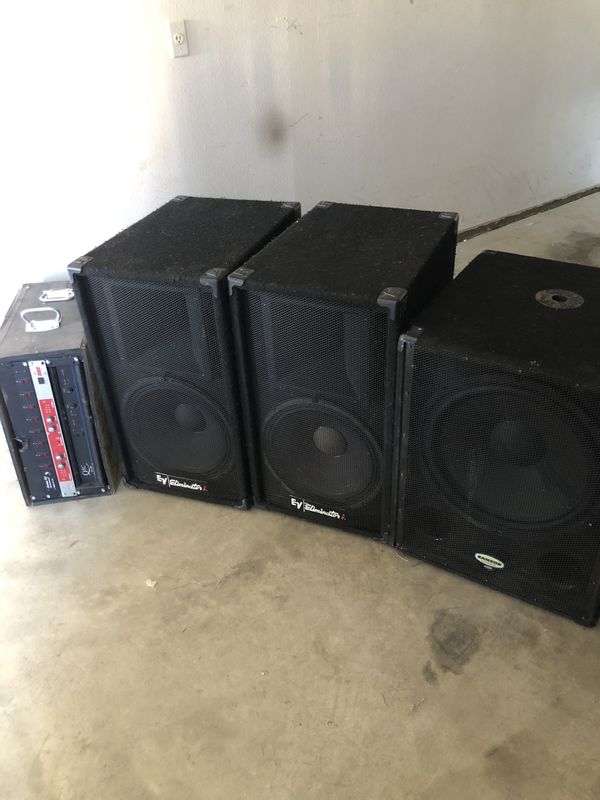 DJ EV speakers, 18” Powered Subwoofer and Amp for Sale in Victorville